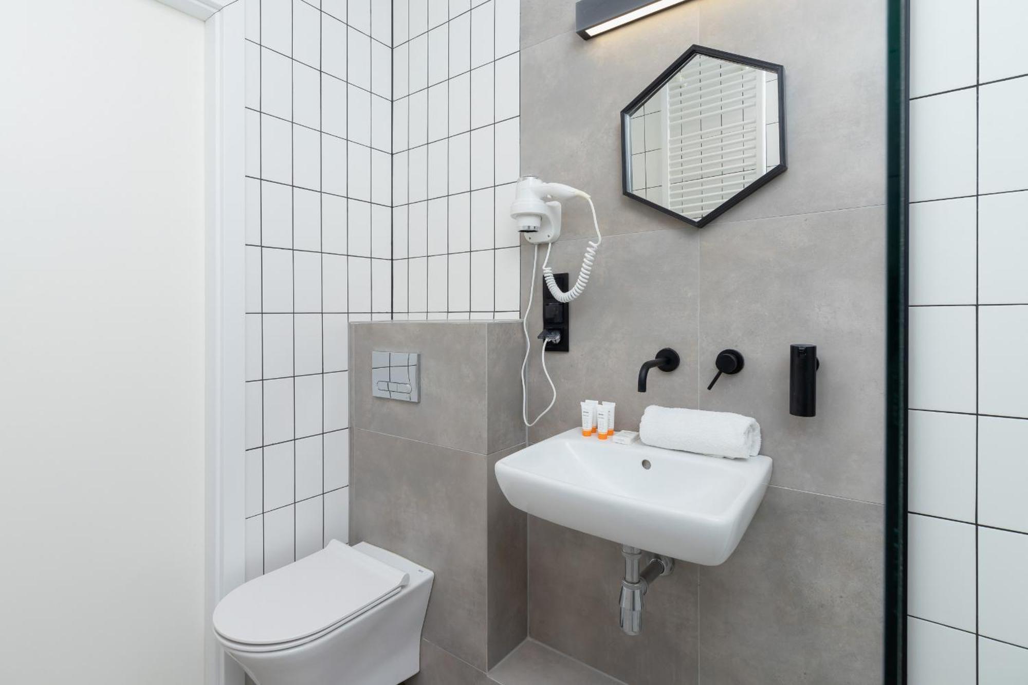 Cracow Miodowa 42 Elegant By Renters * Krakow